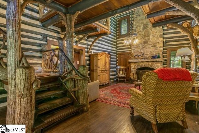 814 Moorefield Memorial Highway, Sunset, SC 29685