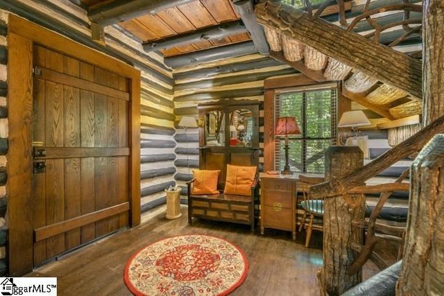 814 Moorefield Memorial Highway, Sunset, SC 29685