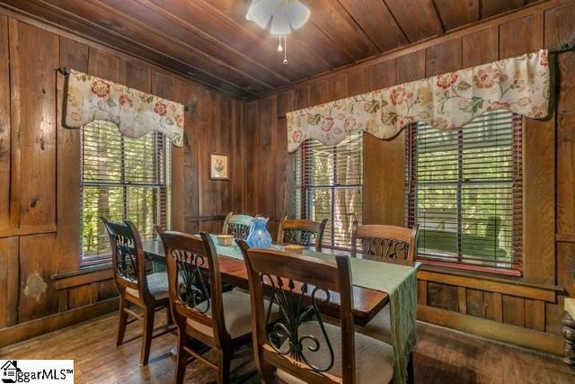 814 Moorefield Memorial Highway, Sunset, SC 29685