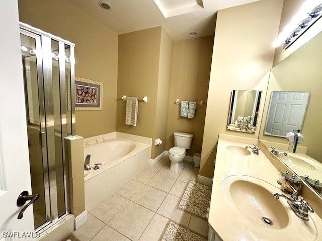 2743 1st ST 305, Fort Myers, FL 33916