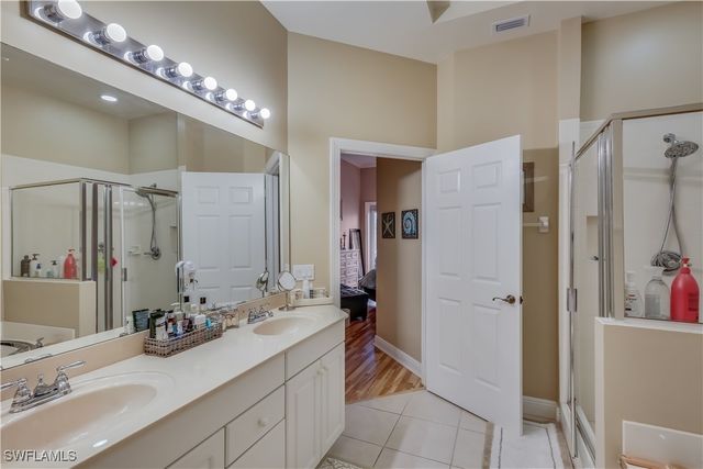 2743 1st ST 305, Fort Myers, FL 33916