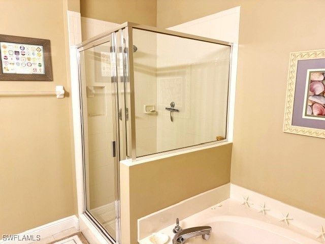 2743 1st ST 305, Fort Myers, FL 33916