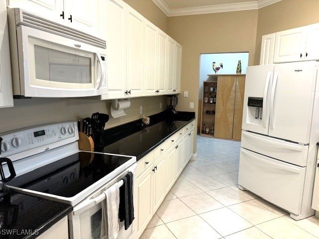 2743 1st ST 305, Fort Myers, FL 33916