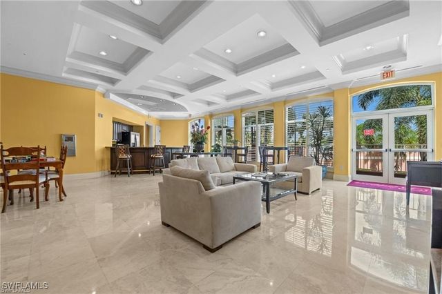 2743 1st ST 305, Fort Myers, FL 33916