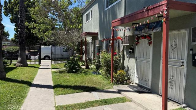 2101 S Pacific, Santa Ana, CA 92704