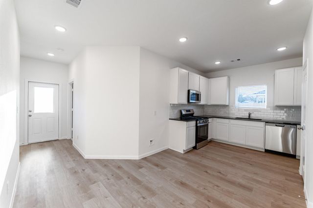 14659 Ember Drive, Cut And Shoot, TX 77303