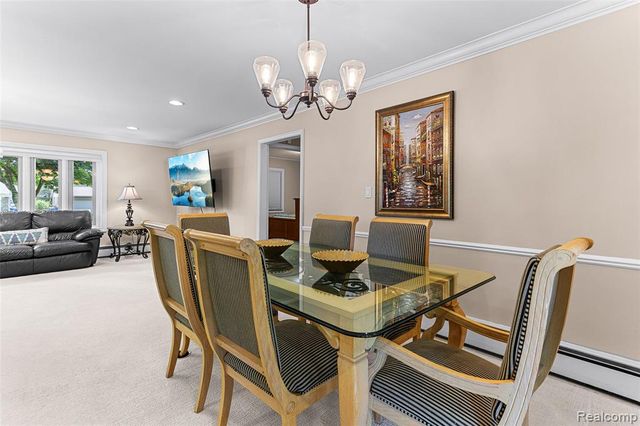 345 Beverly Island Drive, Waterford, MI 48328