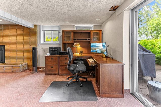 345 Beverly Island Drive, Waterford, MI 48328