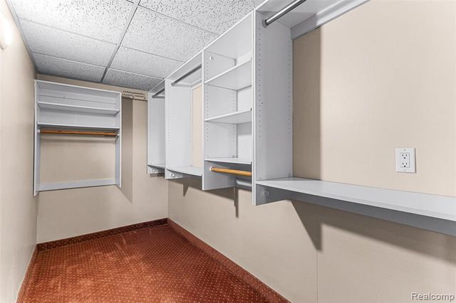 345 Beverly Island Drive, Waterford, MI 48328