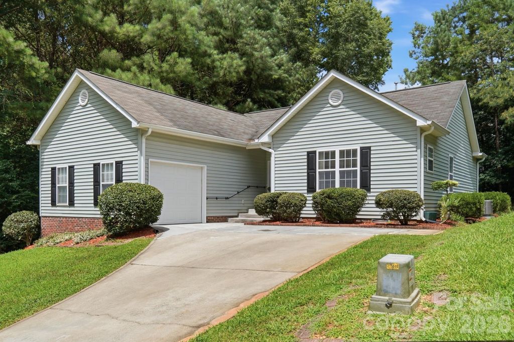 676 Continental Drive, Concord, NC 28025
