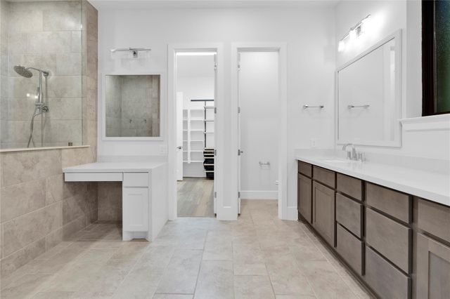 6 Gentle Branch Place, Tomball, TX 77375