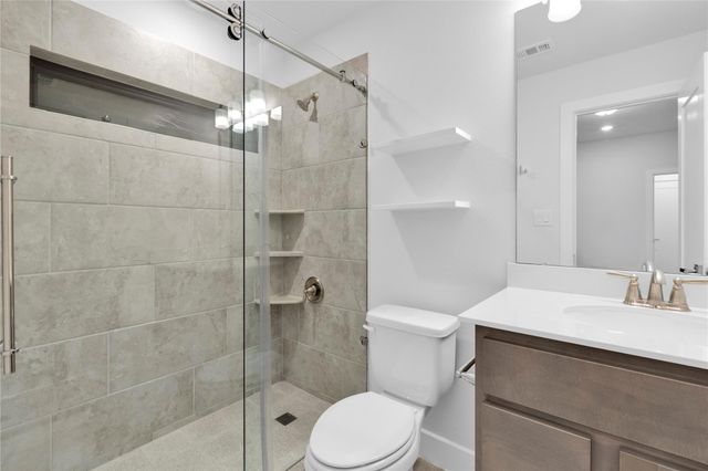 6 Gentle Branch Place, Tomball, TX 77375
