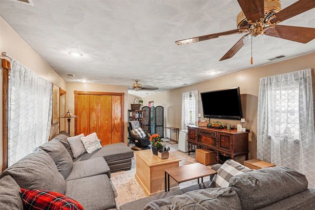 24 Sherman, Galesburg, MI 49053