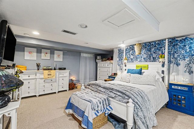 24 Sherman, Galesburg, MI 49053