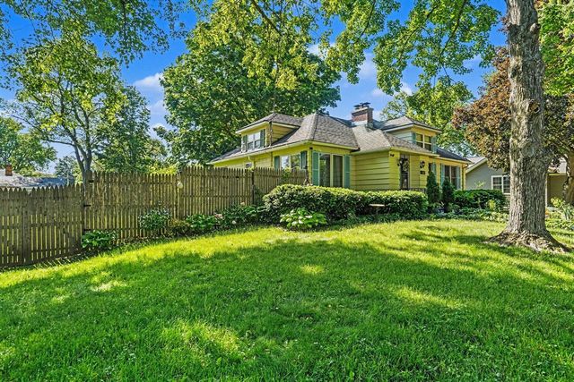 24 Sherman, Galesburg, MI 49053