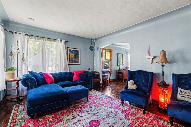 24 Sherman, Galesburg, MI 49053