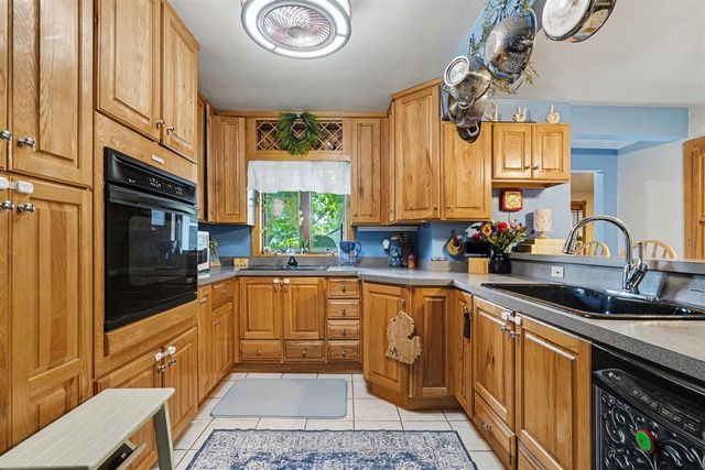 24 Sherman, Galesburg, MI 49053