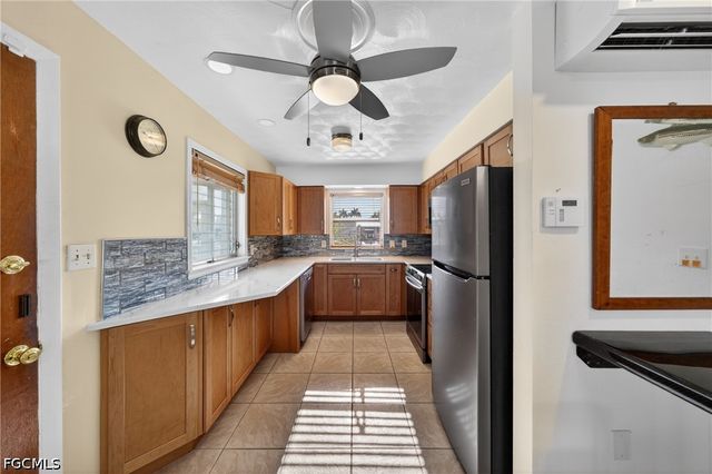 12307 Matlacha BLVD, Matlacha Isles, FL 33991