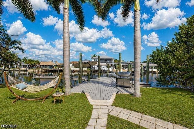 12307 Matlacha BLVD, Matlacha Isles, FL 33991