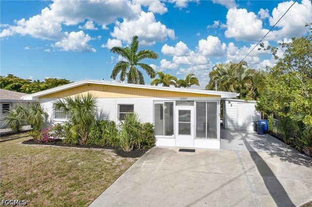 12307 Matlacha BLVD, Matlacha Isles, FL 33991