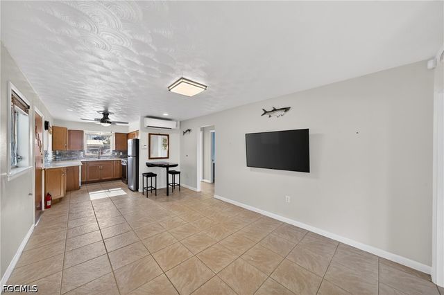 12307 Matlacha BLVD, Matlacha Isles, FL 33991