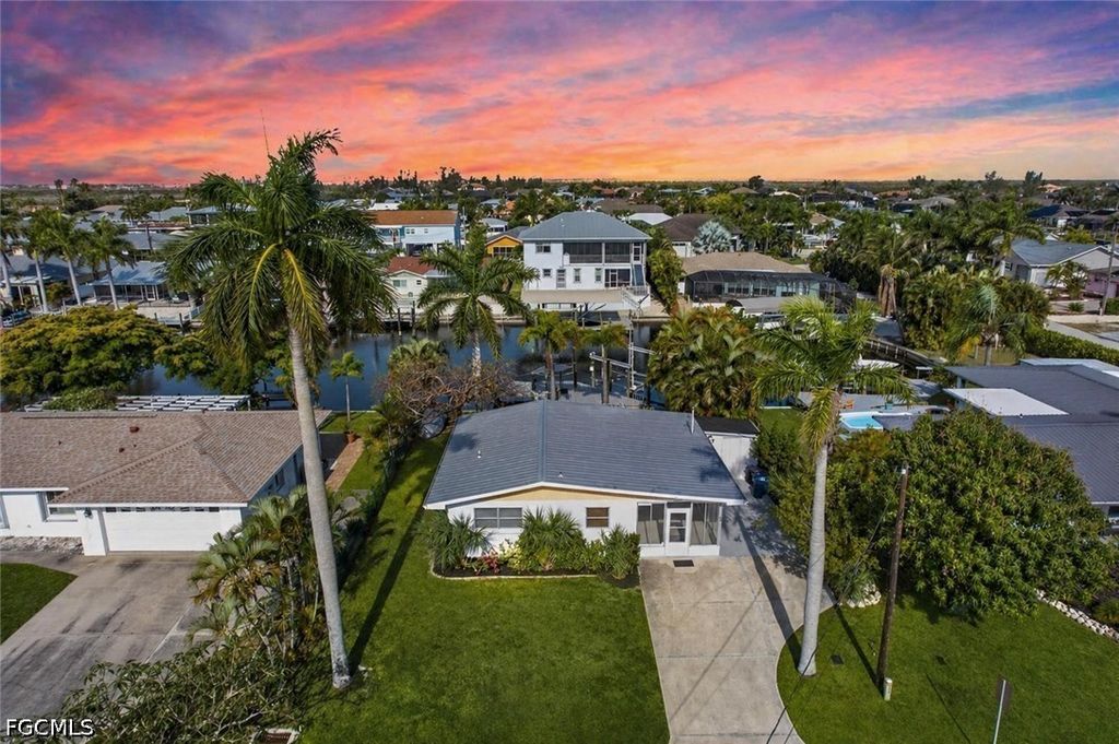 12307 Matlacha BLVD, Matlacha Isles, FL 33991