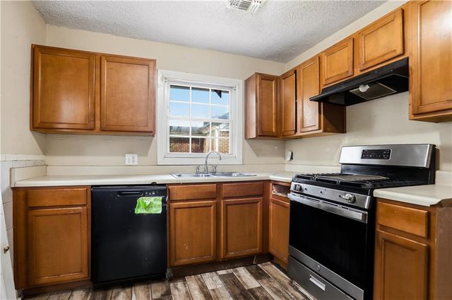 1905 S Gordon SW Street, Atlanta, GA 30310