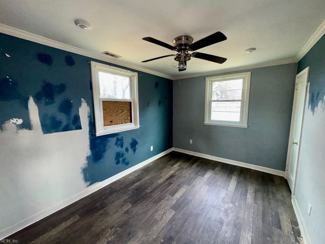 521 Beacon RD, Portsmouth, VA 23702