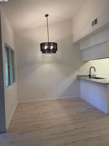 5425 Concord Blvd G8, Concord, CA 94521