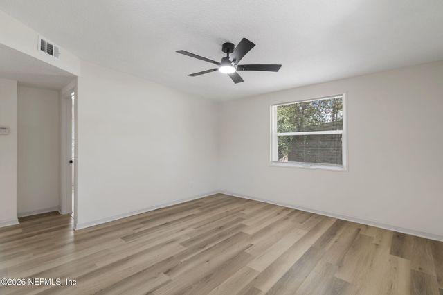 10471 KEUKA Drive, Jacksonville, FL 32218