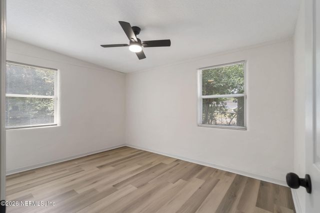 10471 KEUKA Drive, Jacksonville, FL 32218