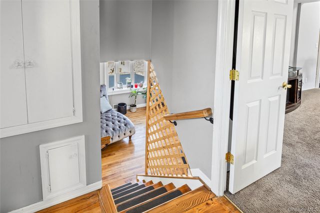 5 Joy Road, Selden, NY 11784