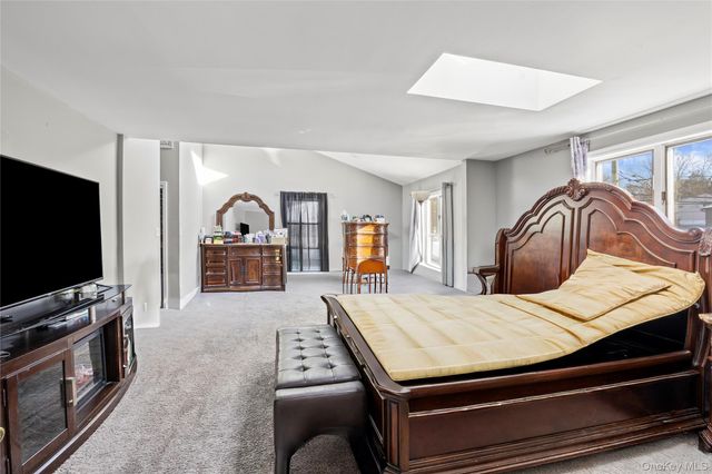 5 Joy Road, Selden, NY 11784