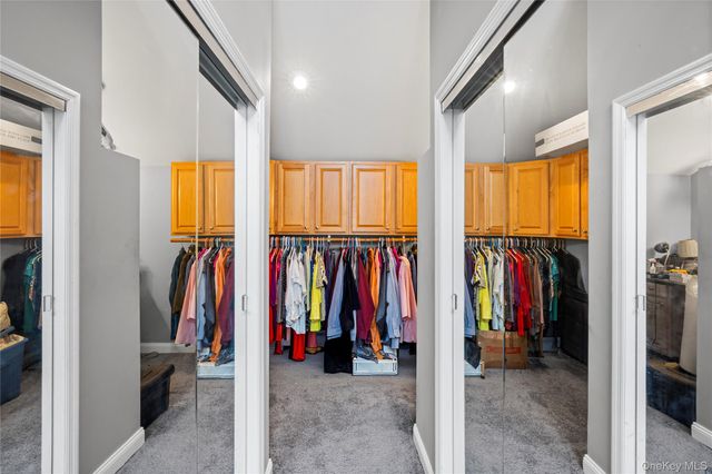 5 Joy Road, Selden, NY 11784