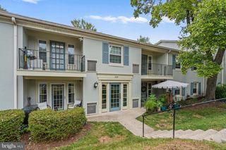 8360B DUNHAM CT #630, Springfield, VA 22152