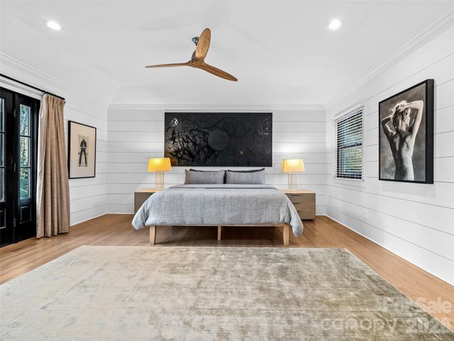 51 Forest Road, Asheville, NC 28803