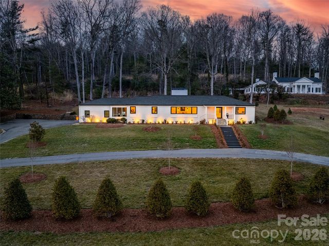 51 Forest Road, Asheville, NC 28803