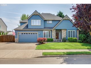 1418 S Maple St, Canby, OR 97013