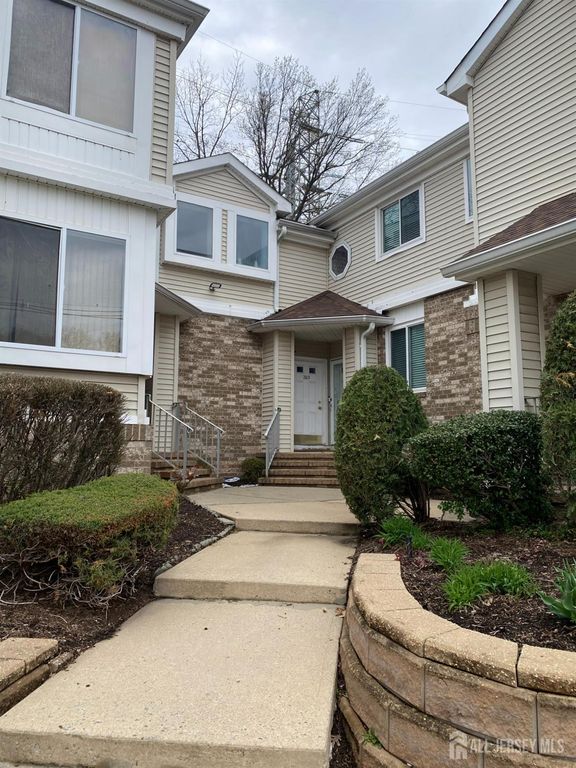 203 Madaline Drive, Avenel, NJ 07001