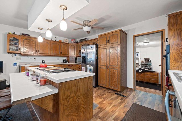 1020 DOUSMAN STREET, Green Bay, WI 54303