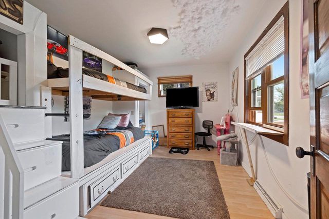 1020 DOUSMAN STREET, Green Bay, WI 54303
