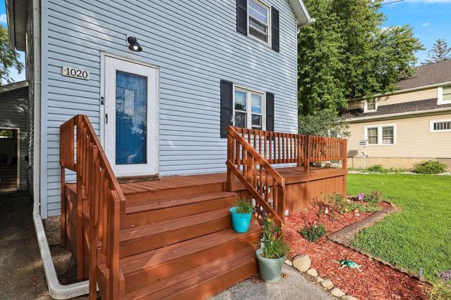 1020 DOUSMAN STREET, Green Bay, WI 54303