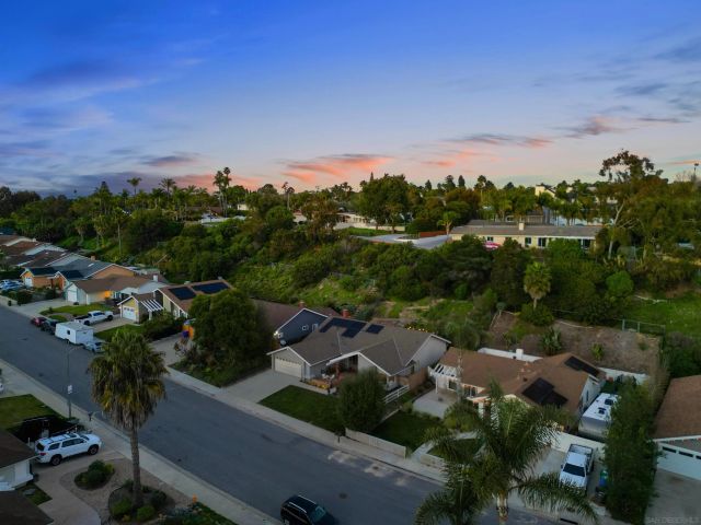 1760 Woodbine Pl, Oceanside, CA 92054