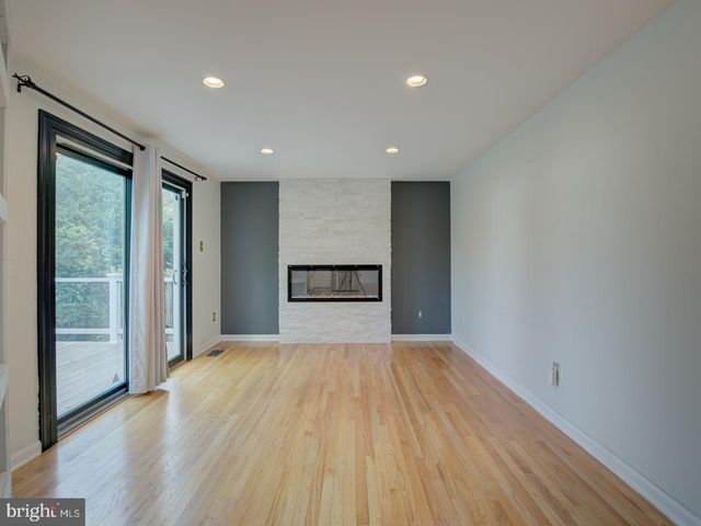 3260 BETHEL CHURCH DR, Woodbridge, VA 22192