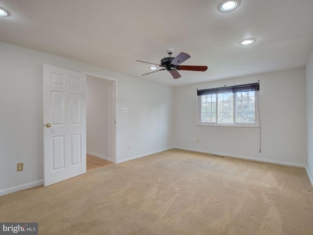 3260 BETHEL CHURCH DR, Woodbridge, VA 22192