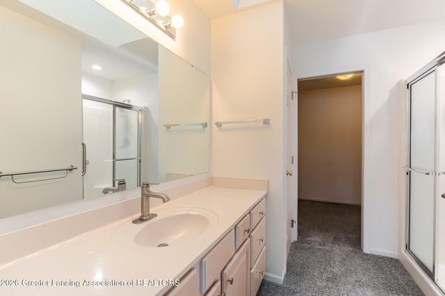 5259 Golden Circle, East Lansing, MI 48823