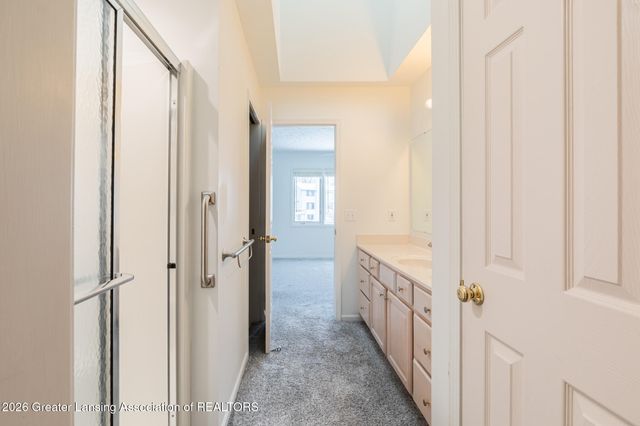 5259 Golden Circle, East Lansing, MI 48823