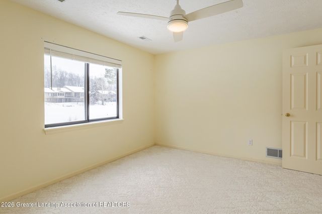 5259 Golden Circle, East Lansing, MI 48823