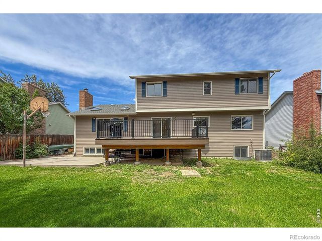 2288 Spinnaker Circle, Longmont, CO 80503