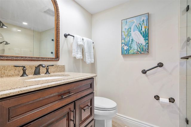 1710 S OCEAN Lane 201, Fort Lauderdale, FL 33316